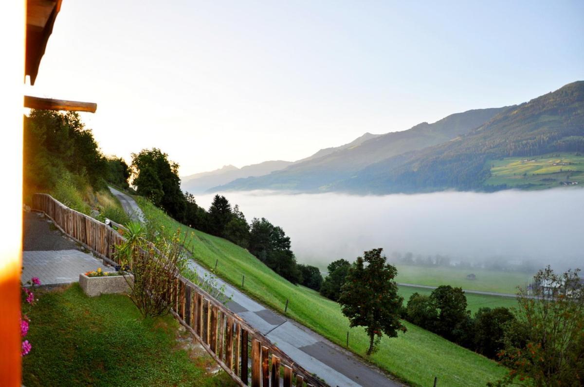 Panorama Ferienhaus Ematberg Mit Bergblick Und Sauna ニーダーンジル エクステリア 写真
